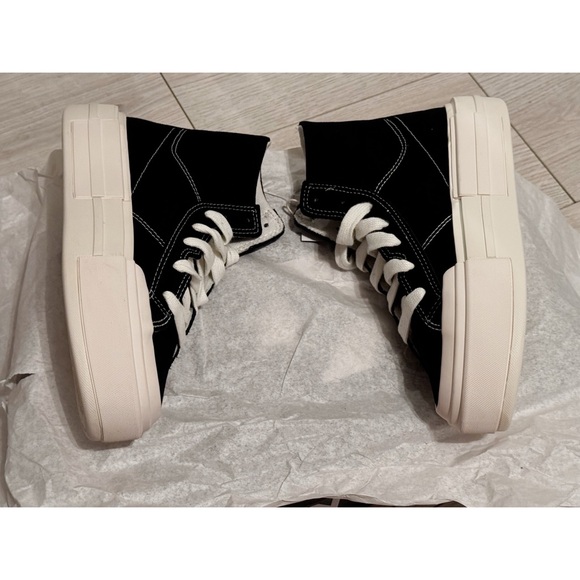 Converse Chuck Taylor All Star Cruise High Tops - Picture 9 of 15